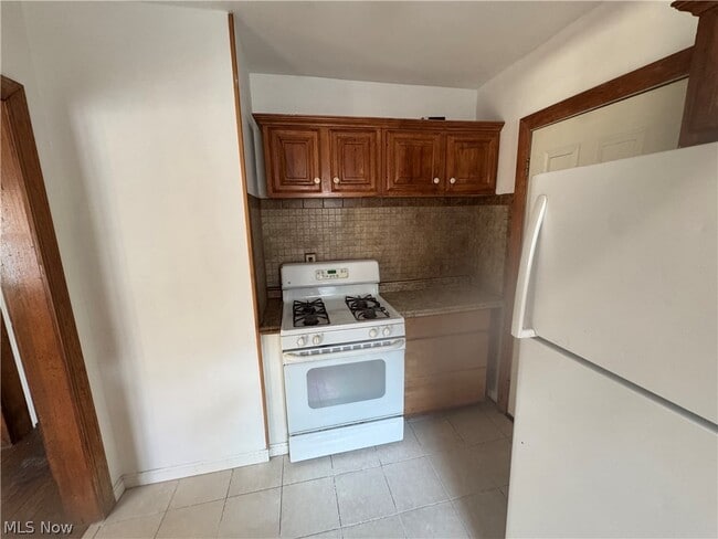 Building Photo - 1355 West Blvd