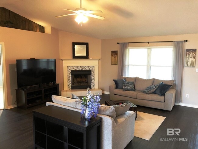 Building Photo - 17111 Magellan Blvd