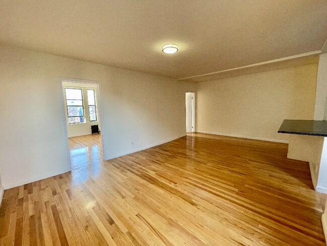 Building Photo - 540 W 136TH St
