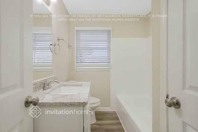 Building Photo - 3881 Blythewood Cir