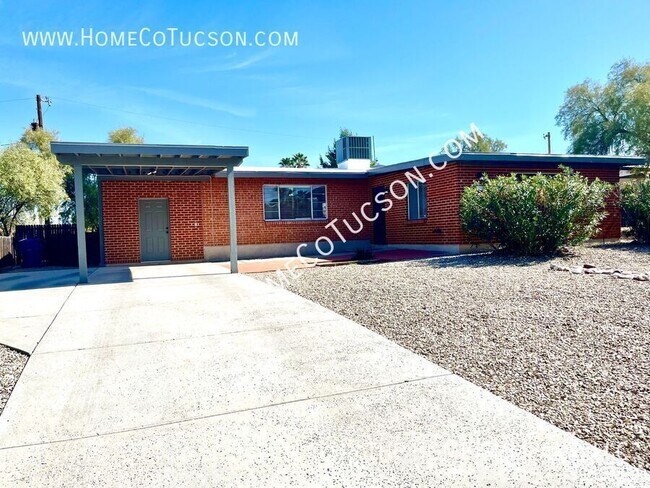 Building Photo - 239 S Placita Aldaco