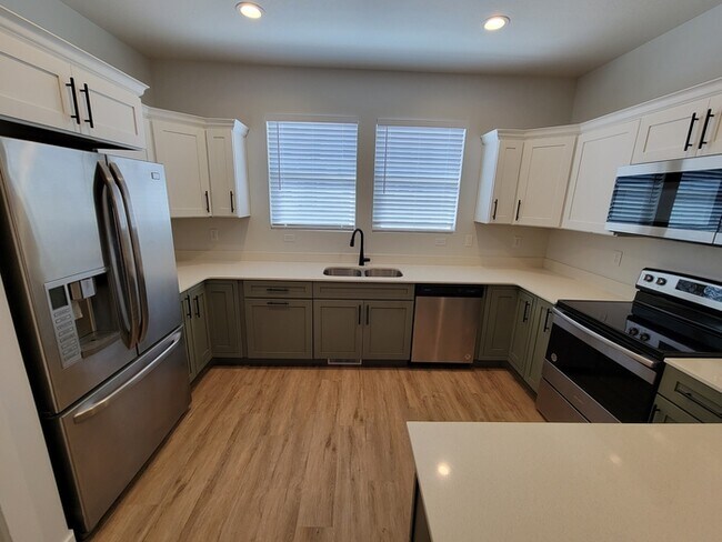 Building Photo - 1455 N 3860 W