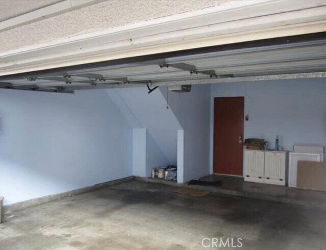 Building Photo - 8800 Burnet Ave