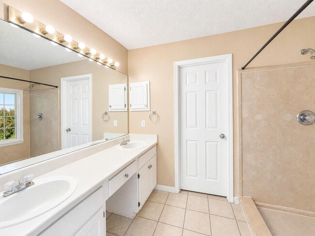 Building Photo - 771 Pearl Sand Dr