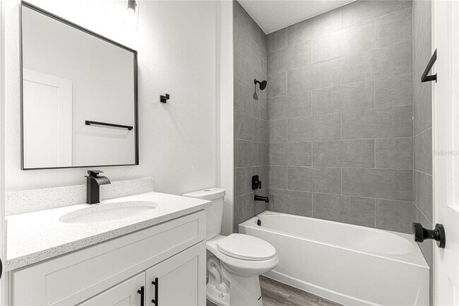 Building Photo - 15413 SW 65th Ter Rd