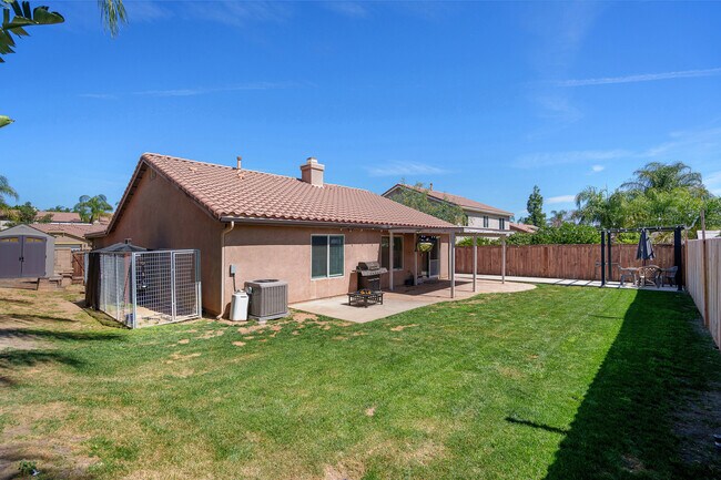 Building Photo - 25349 Silverwood Ln