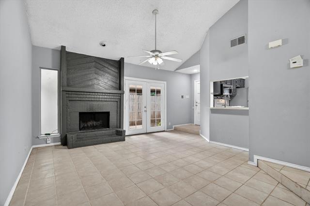 Building Photo - 231 Shady Ln Dr