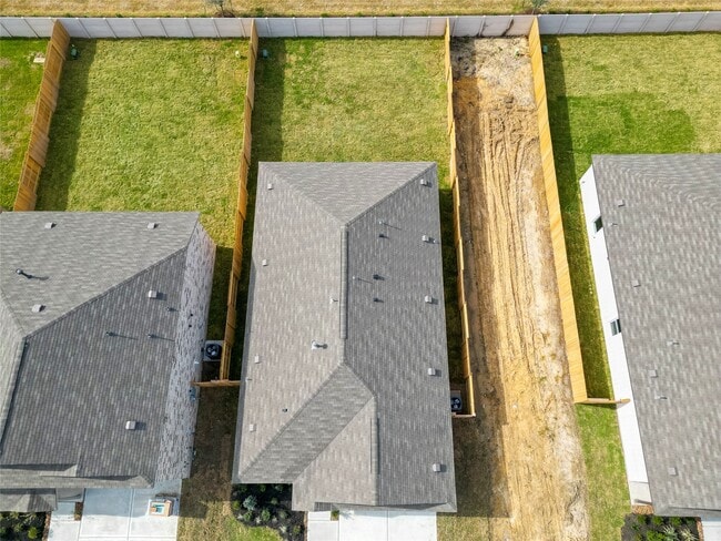 Building Photo - 9247 Speckled Trout Dr