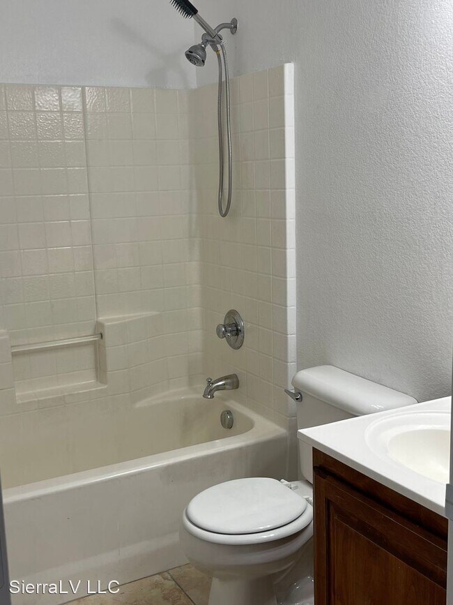 Building Photo - 4 br, 2.5 bath House - 9029 Victor Creek Ave.