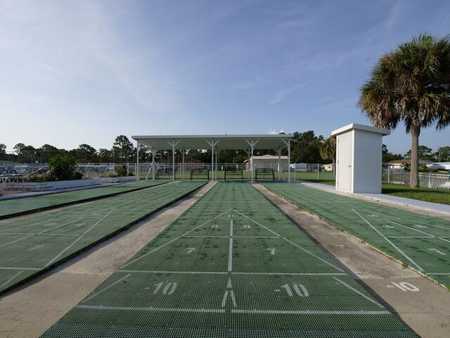 Building Photo - 47 Freedom Dr