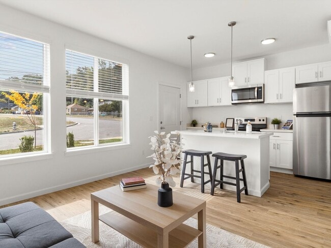 Building Photo - Brand New Construction 1 bed 1 Bath Availa...