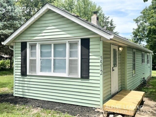 Primary Photo - 2 Bedroom Quiet dead end street