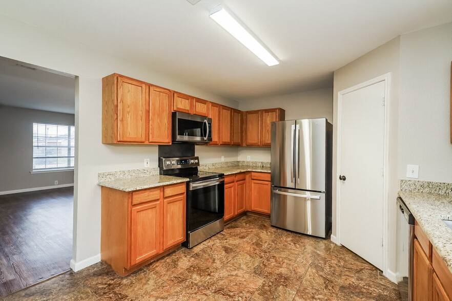 Building Photo - 3108 Spenrock Ct