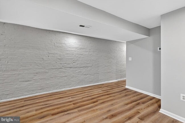 Building Photo - 3629 11th St NW