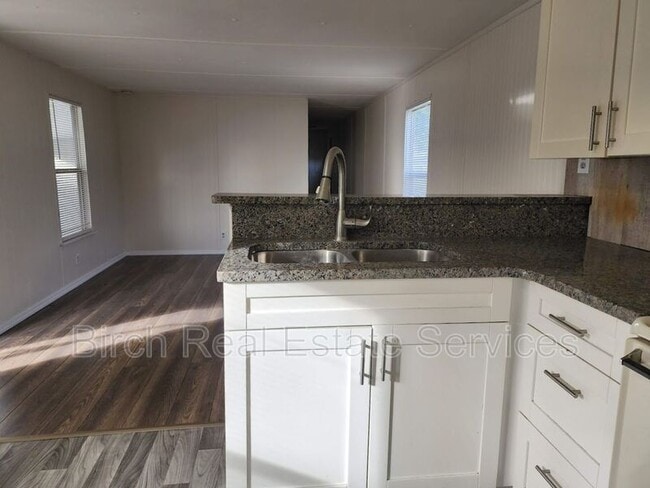 Building Photo - 7211 Lofty Dr