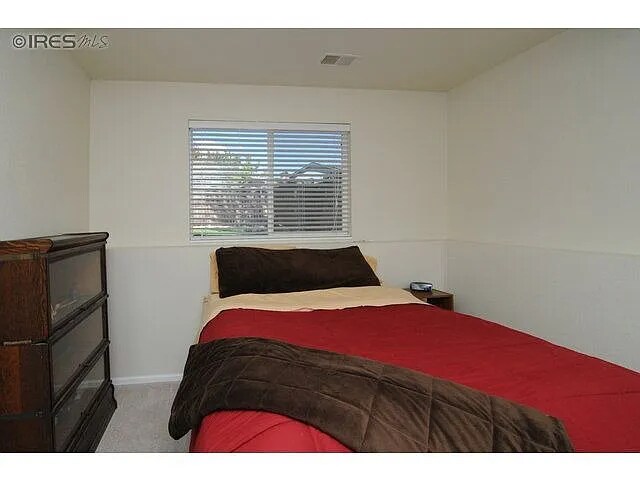Building Photo - 557 Sherri Dr