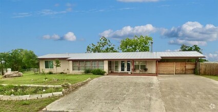 Building Photo - 313 Blue Sky Way