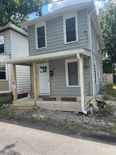 Building Photo - 39 W Ramlow Alley