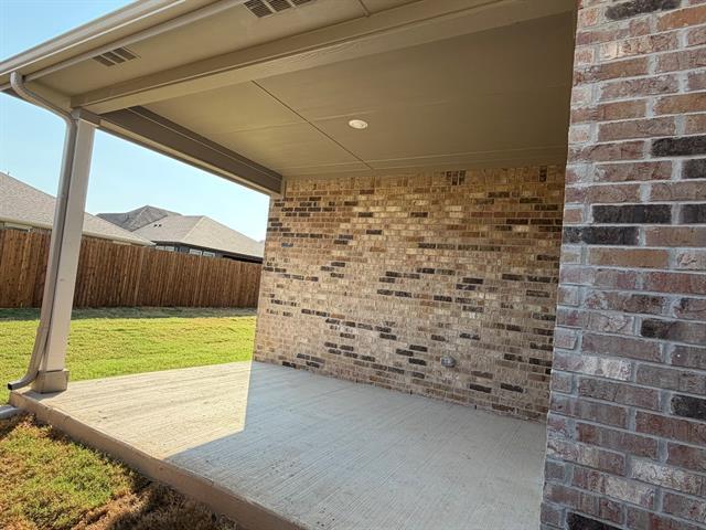 Building Photo - 2615 Flycatcher Dr