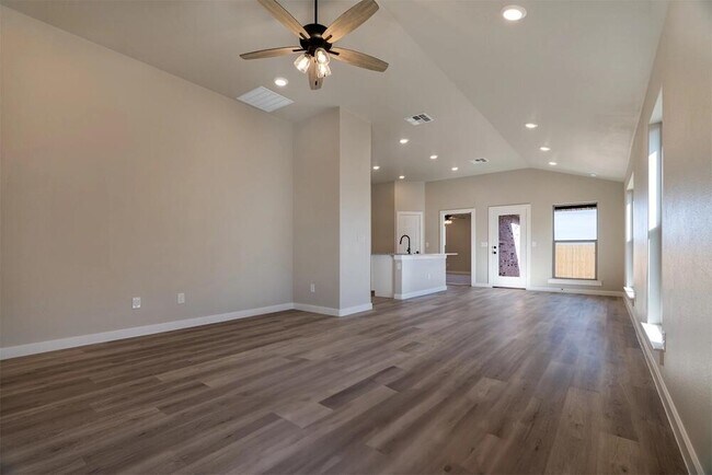 Building Photo - 3524 Turner Ave