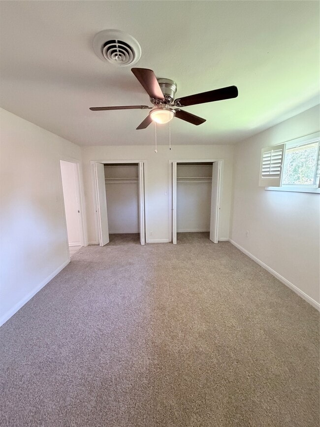 Building Photo - 807 W Murrill Ave