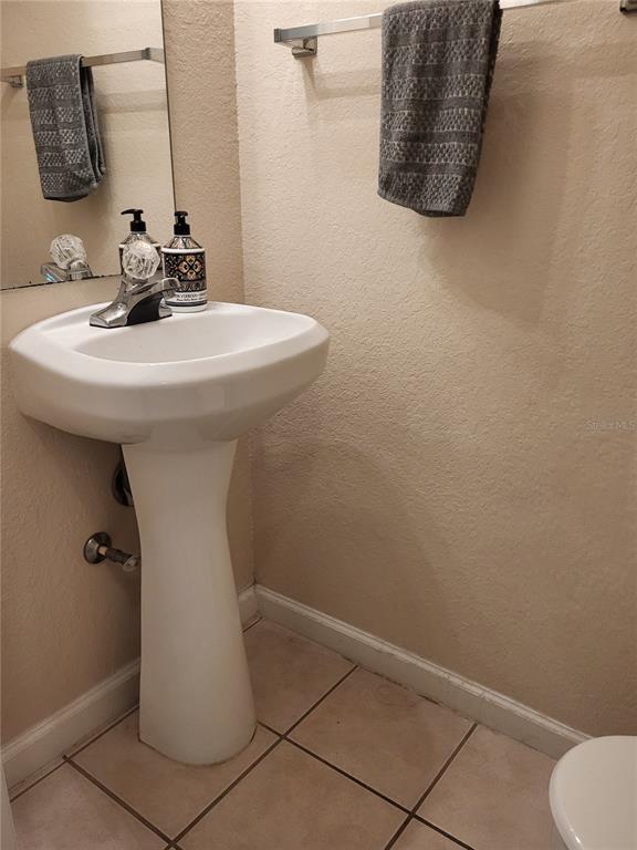 Building Photo - 4961 NW 43rd Ave