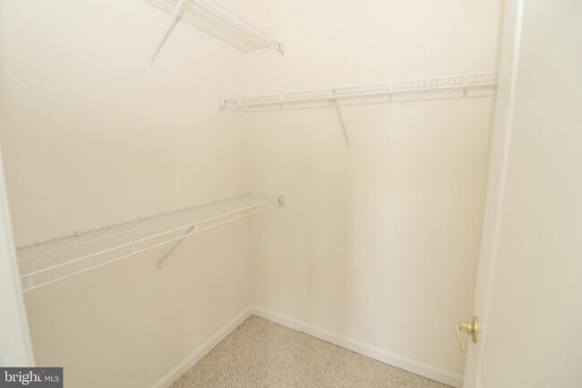 Building Photo - 12180 Abington Hall Pl
