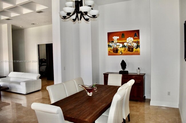 Building Photo - 1460 SW 125th Ave