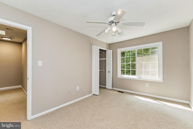 Building Photo - 12220 Tildenwood Dr