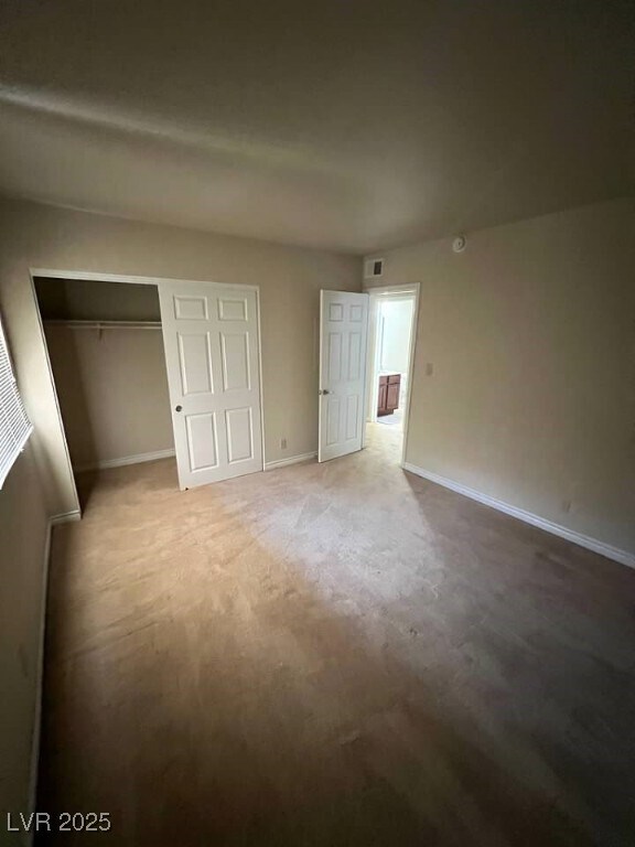 Building Photo - 5121 River Glen Dr