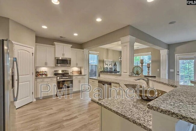 Building Photo - 326 Lanyard Ln