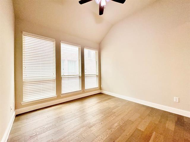Building Photo - 4316 Querida Ave