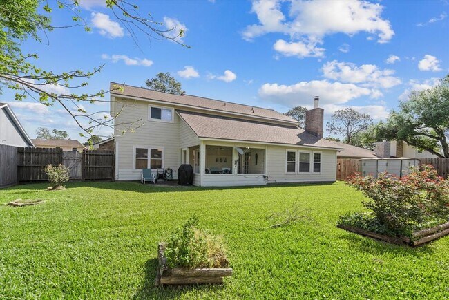 Building Photo - 417 Cottonwood Dr