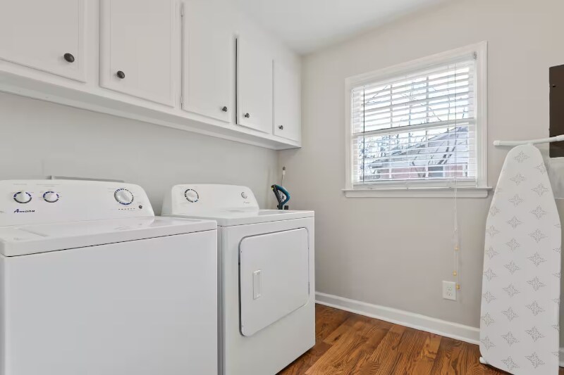 Building Photo - 3270 Hickory Crest Dr NW