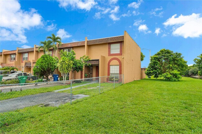 Building Photo - 2790 NW 196th St