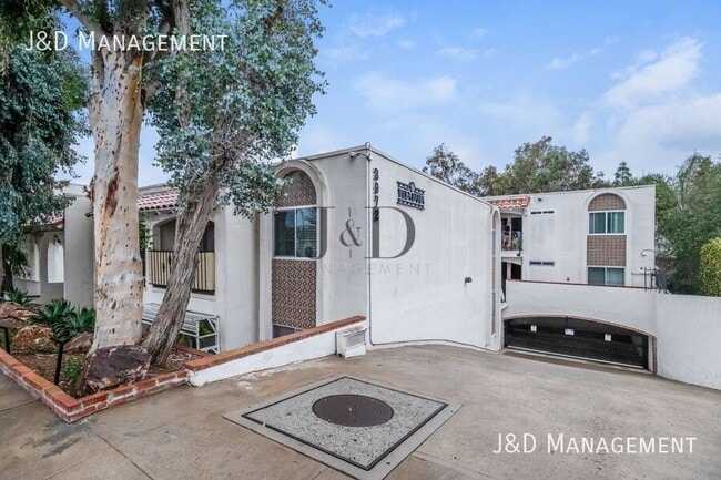 Building Photo - 3972 Jackdaw St