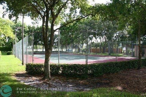 Building Photo - 724 NW 91st Terrace