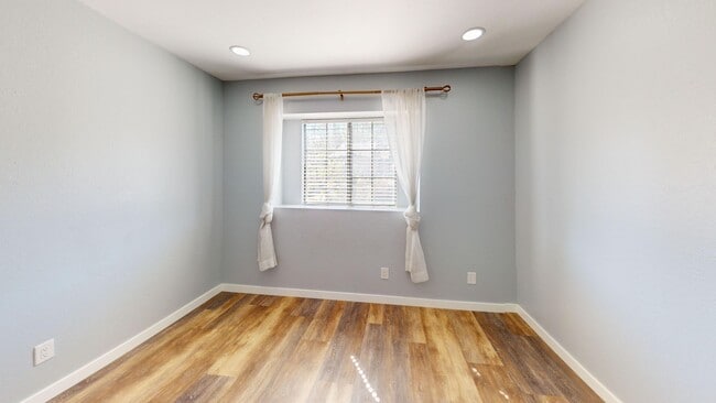 Building Photo - Beautiful 2-bedroom, 1.5-bath home in San Luis Obispo!