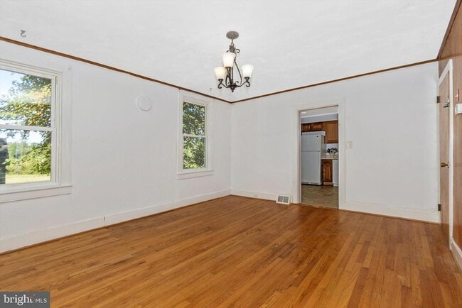 Building Photo - 13634 Glissans Mill Rd