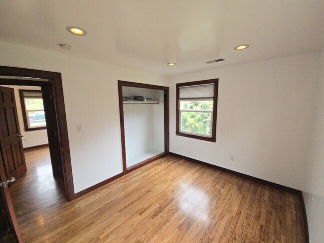 Building Photo - Beautifully designed 2-BR home located nea...