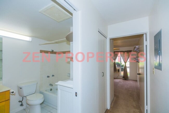 Building Photo - A 2 Bdrm, 1 Bath, 2 Parking unit at Hoomaka Village at Waikele