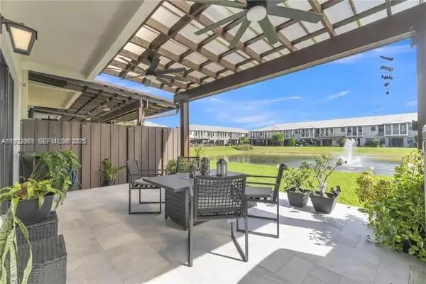 Building Photo - 6035 NW 104th Path