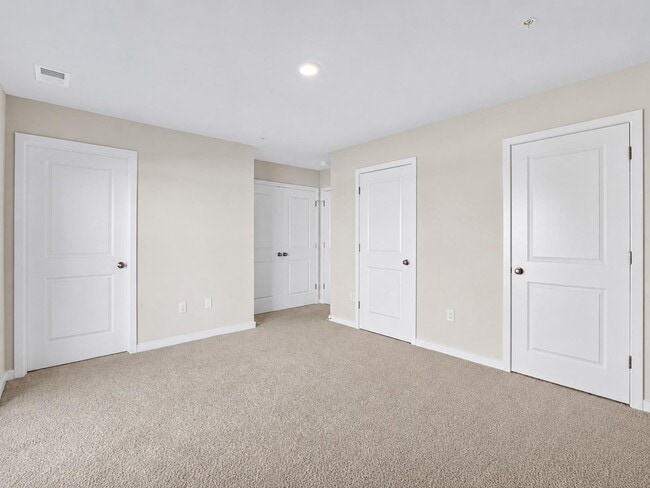 Building Photo - 436 Whirl Ln