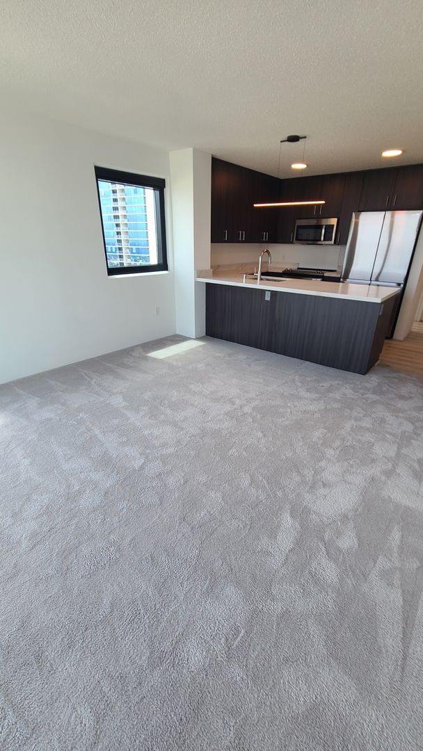 Building Photo - Brand New Kakaako Ililani Condo 2 bedroom ...