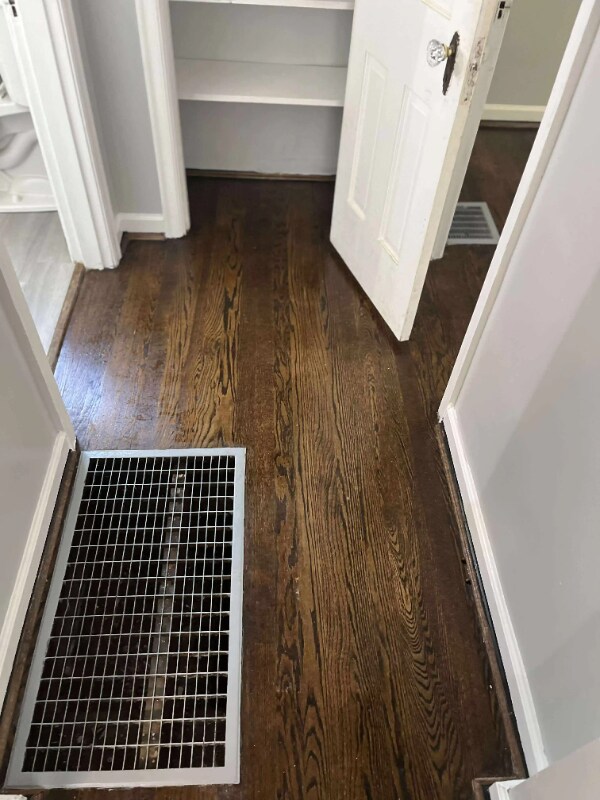 Building Photo - 6726 Betts Ave