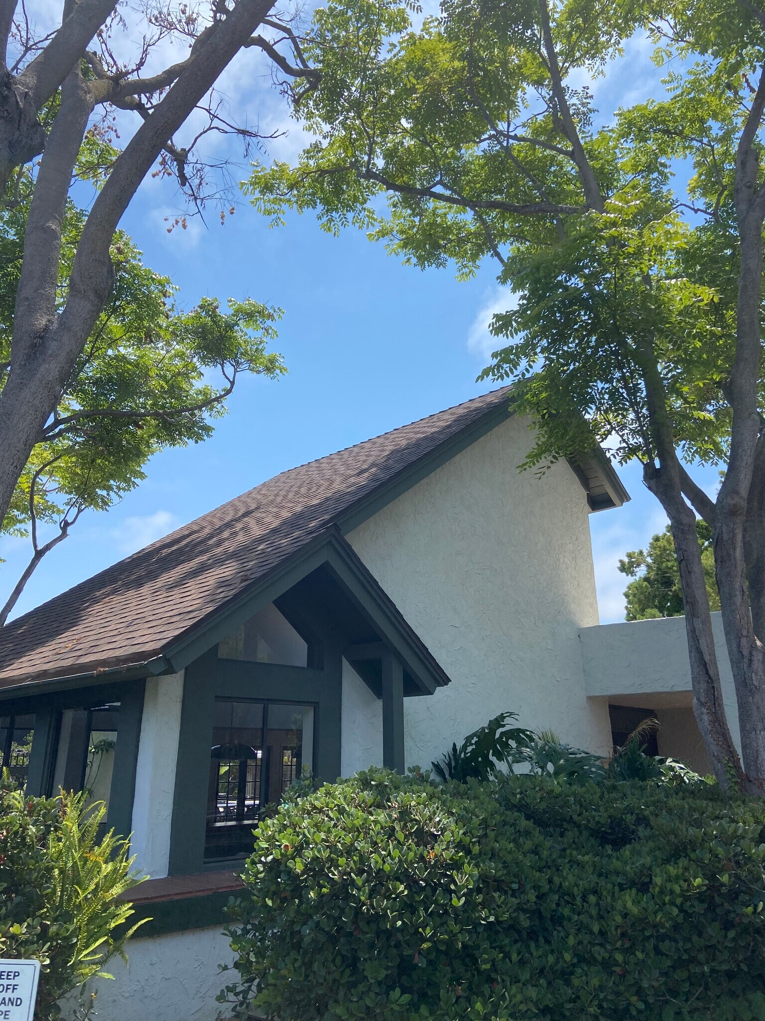 Building Photo - 8722 Villa La Jolla Dr
