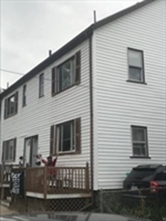 Primary Photo - 41-43 Snow St