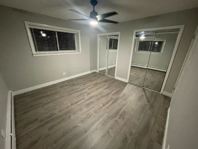 Building Photo - 5940 N Odell Ave