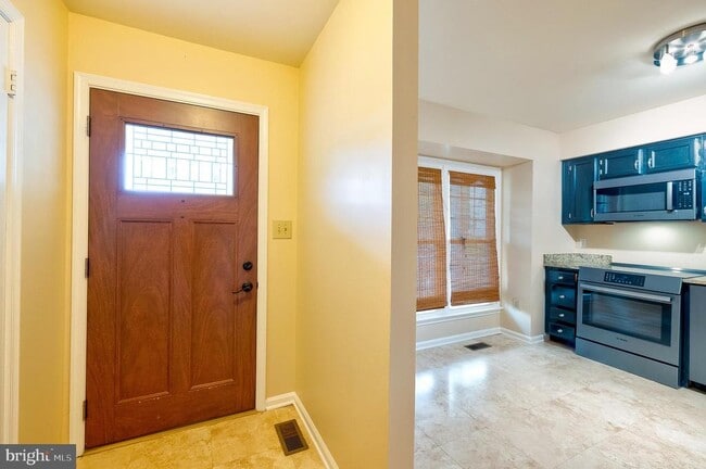 Building Photo - 11633 Pleasant Meadow Dr