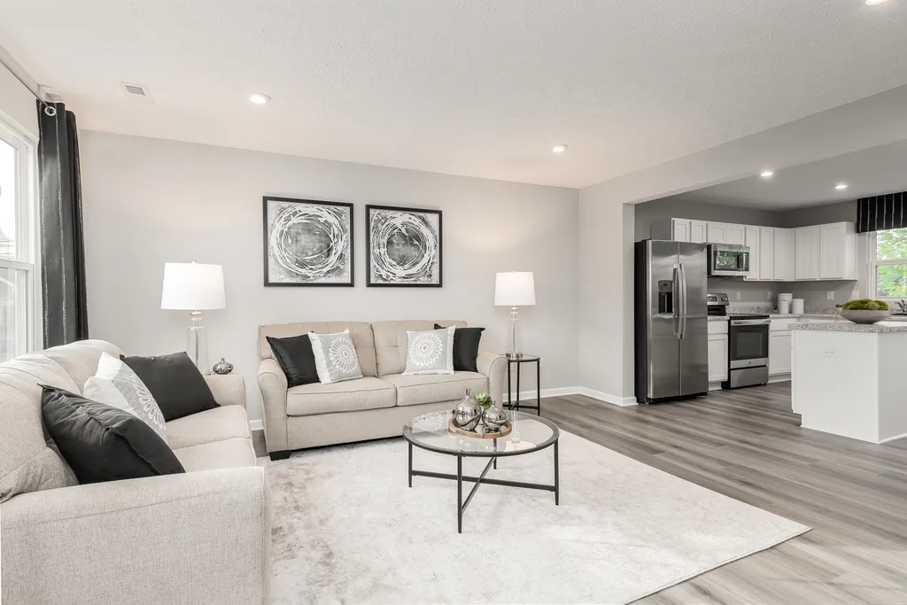 Building Photo - 6 Fieldcrest Alley Aly